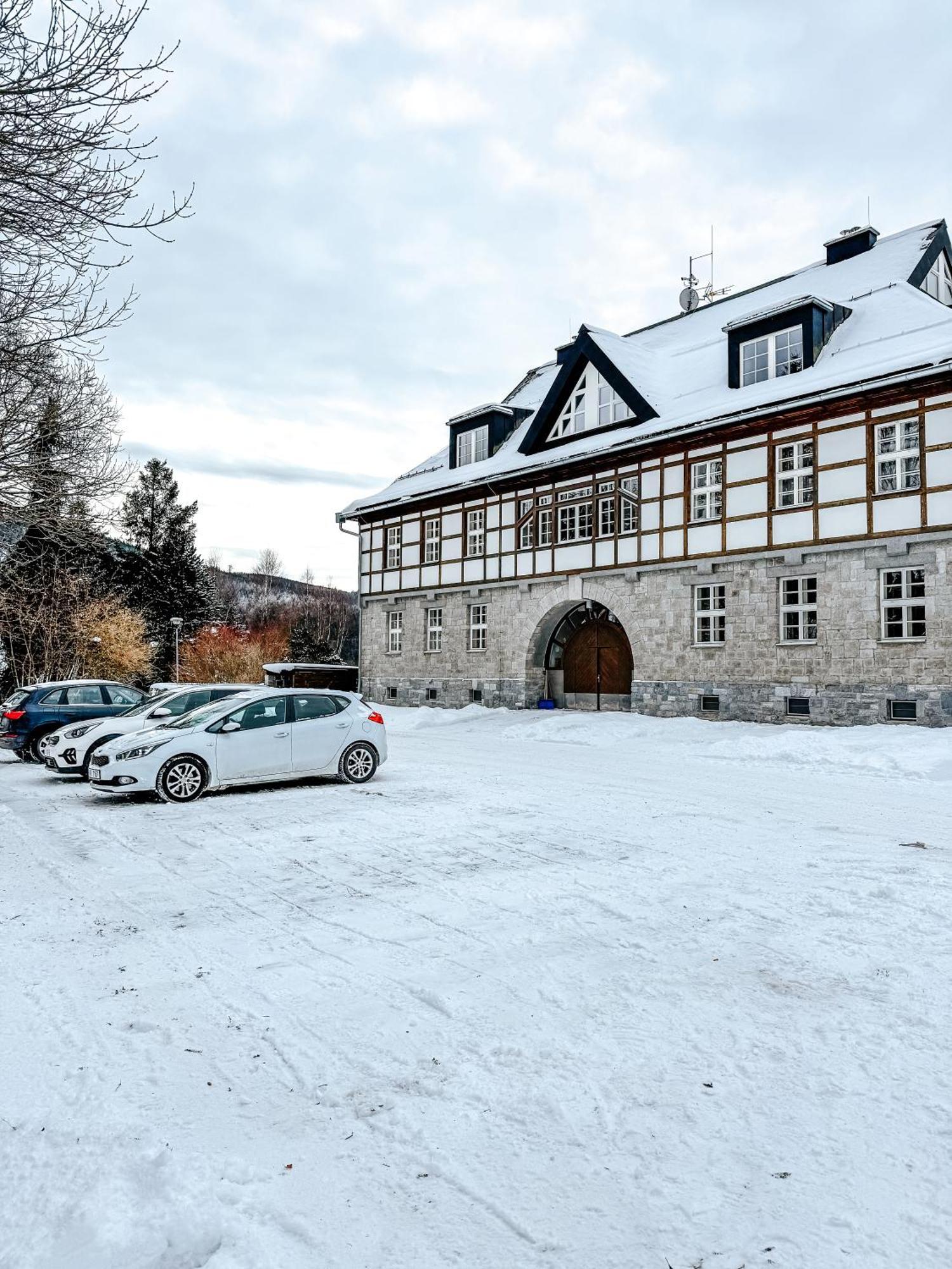 Theresian Apartment Ostružná Dış mekan fotoğraf
